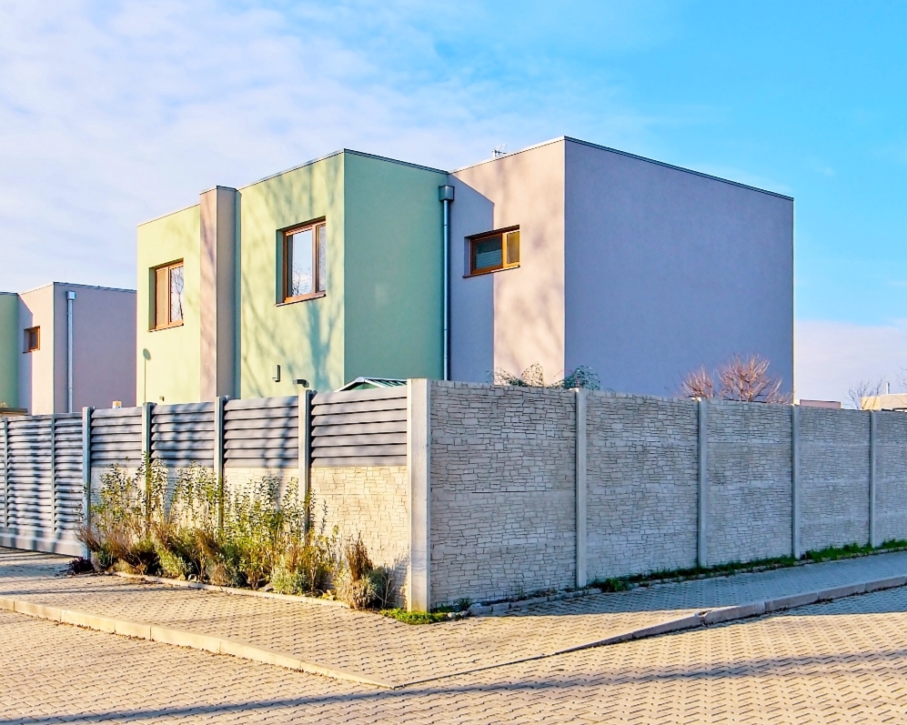 RD Přípotoční Bašť Praha východ