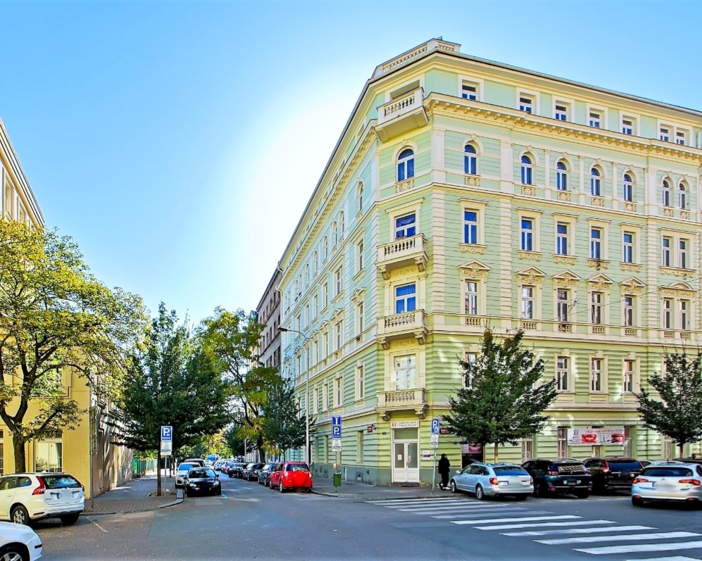 3+kk 98m2 Lublaňská Vinohrady Praha 2