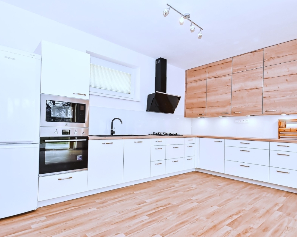 3+KK 98m2 Tupolevova  Letňany Praha 9